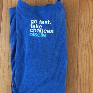 GUC Oiselle Go Fast Take Chances Tee size L